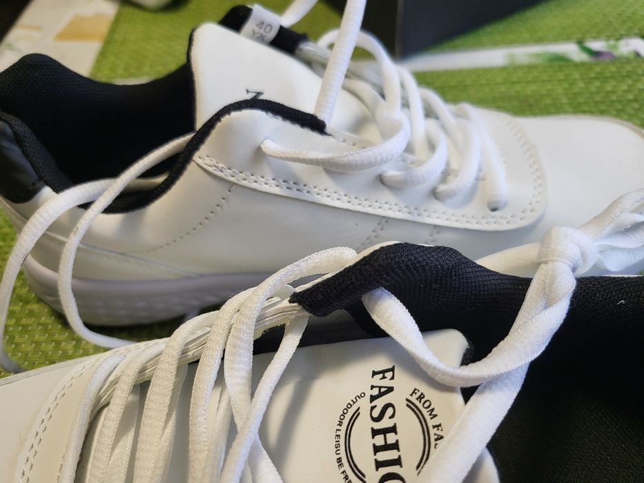 Buty sportowe rozmiar 40