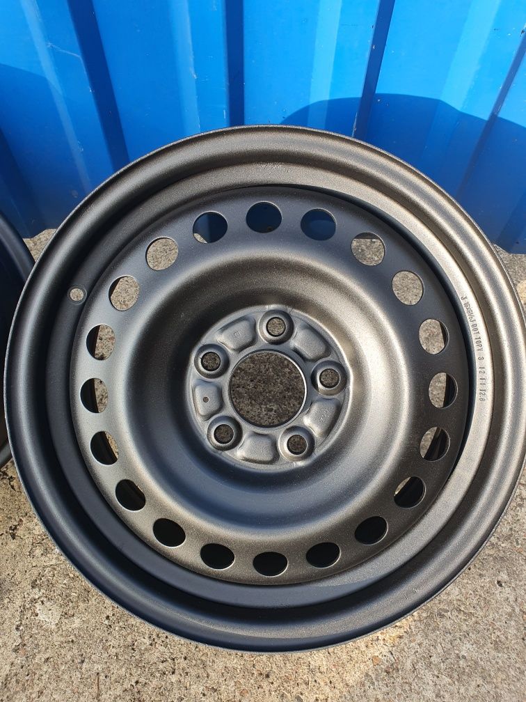 Felgi Stalowe  16"  Hyundai  Kia  5x114.3x67.1