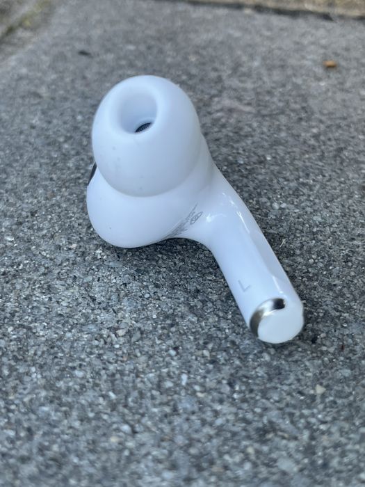 Продаю AirPods pro 2 Оригінал лівий АирПодс про 2 левий Оригинал