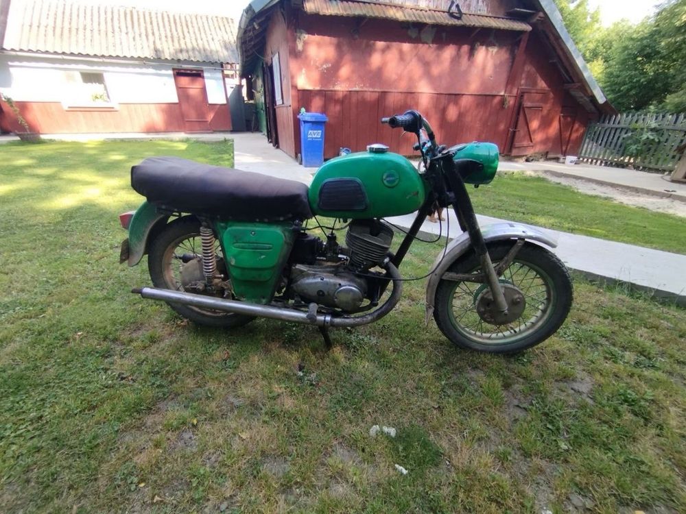 Продам ІЖ планета 3