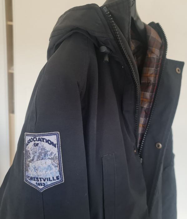 Levis Puffer Jacket - tamanho L