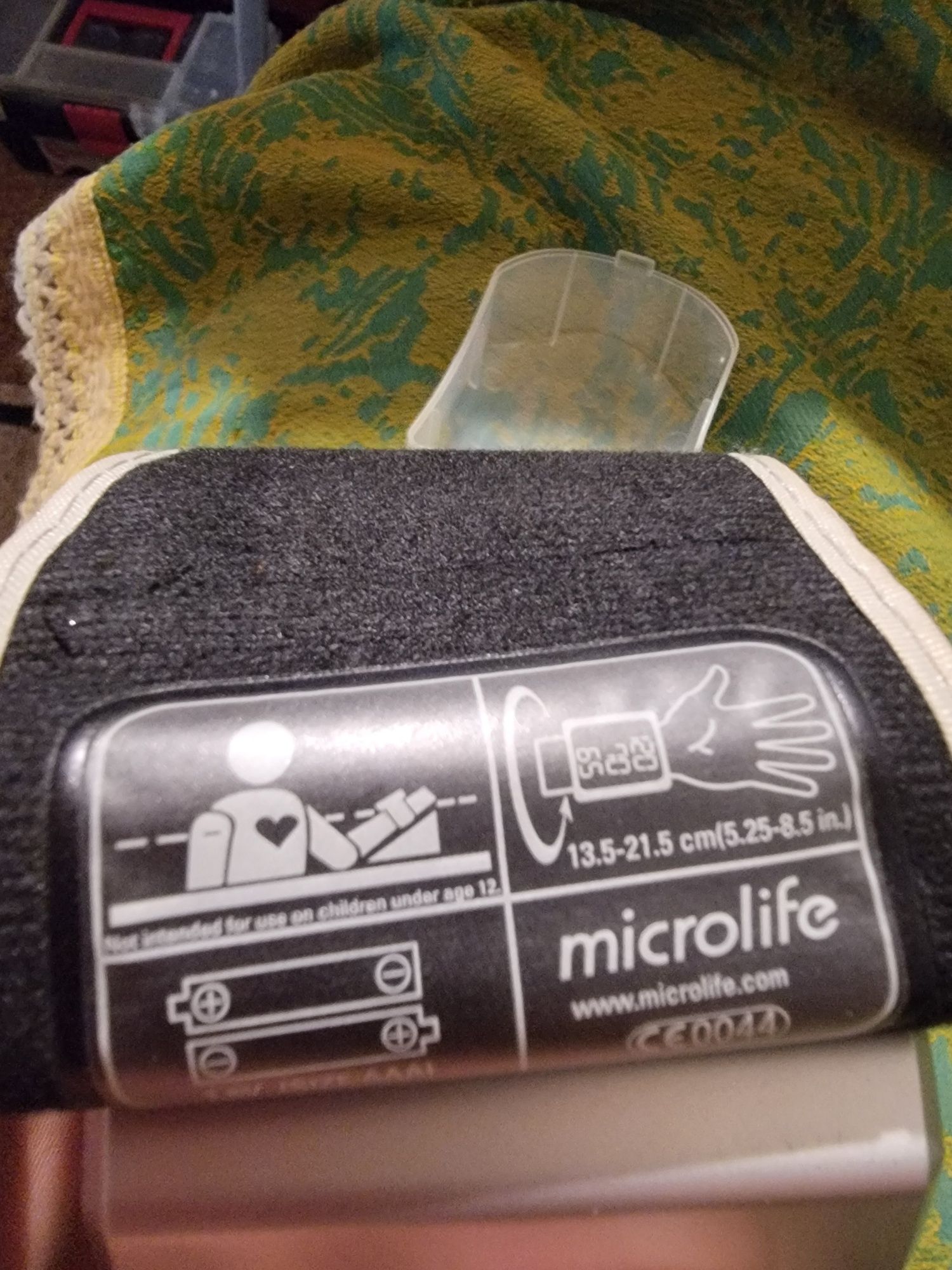 Тонометр, тисковимірювач  Microlife BP  w100