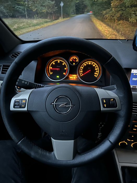 Opel Astra H.