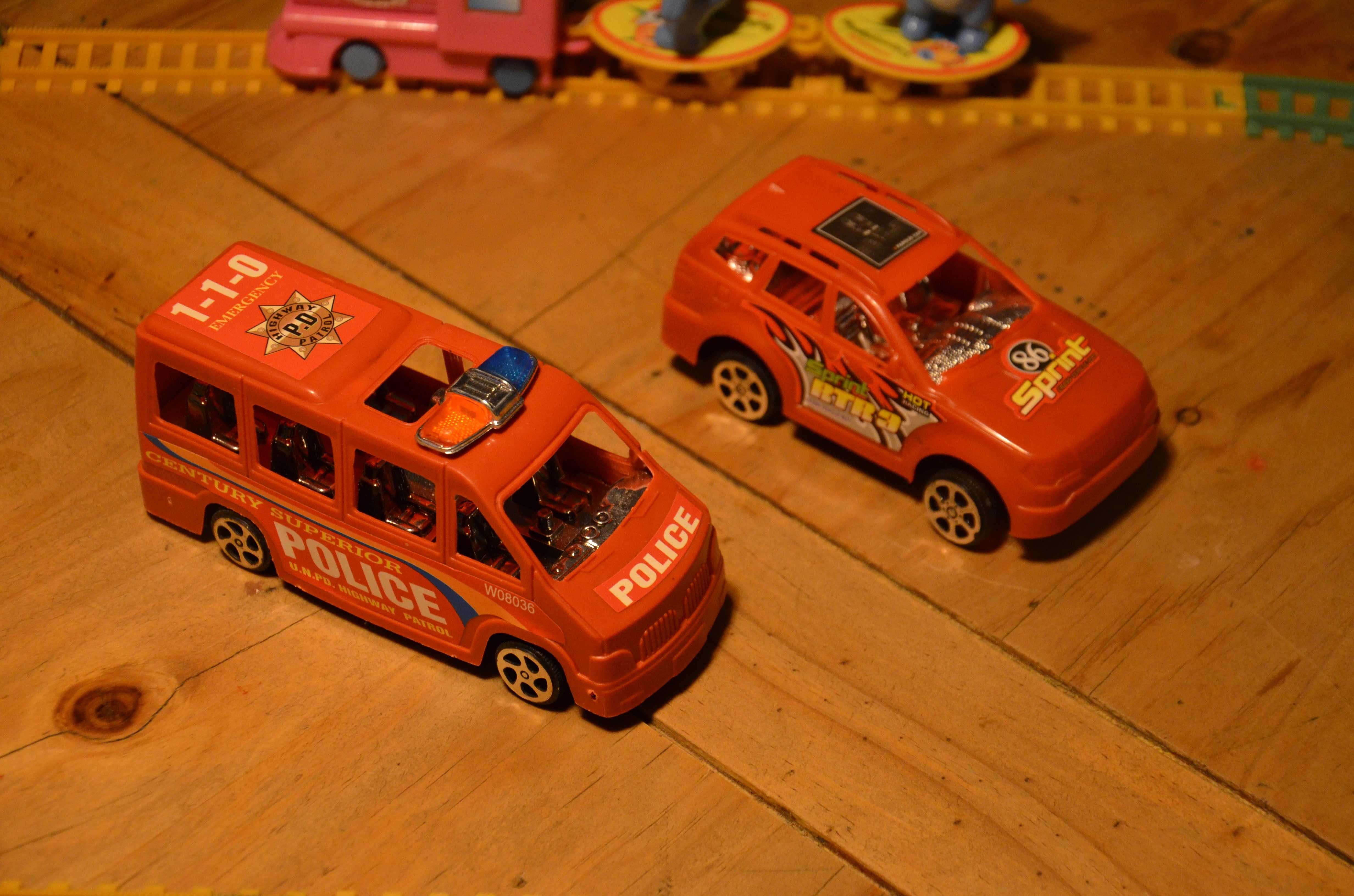 Zabawki dla chłopca samochody+kolejka