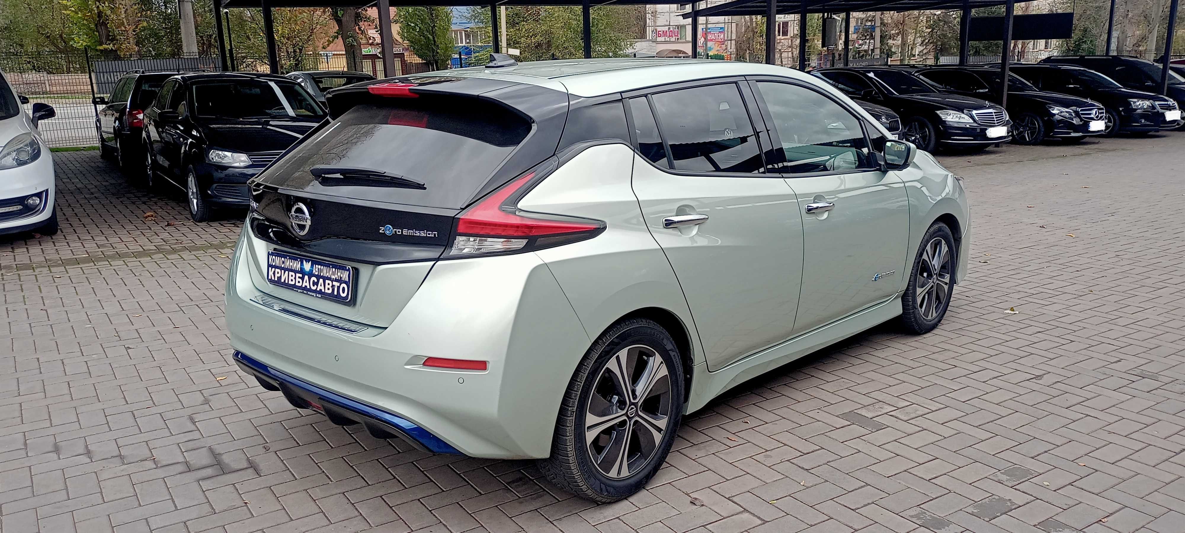 Nissan Leaf 2018p