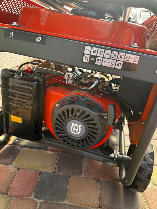 Бензиновый генератор Husqvarna G5500P