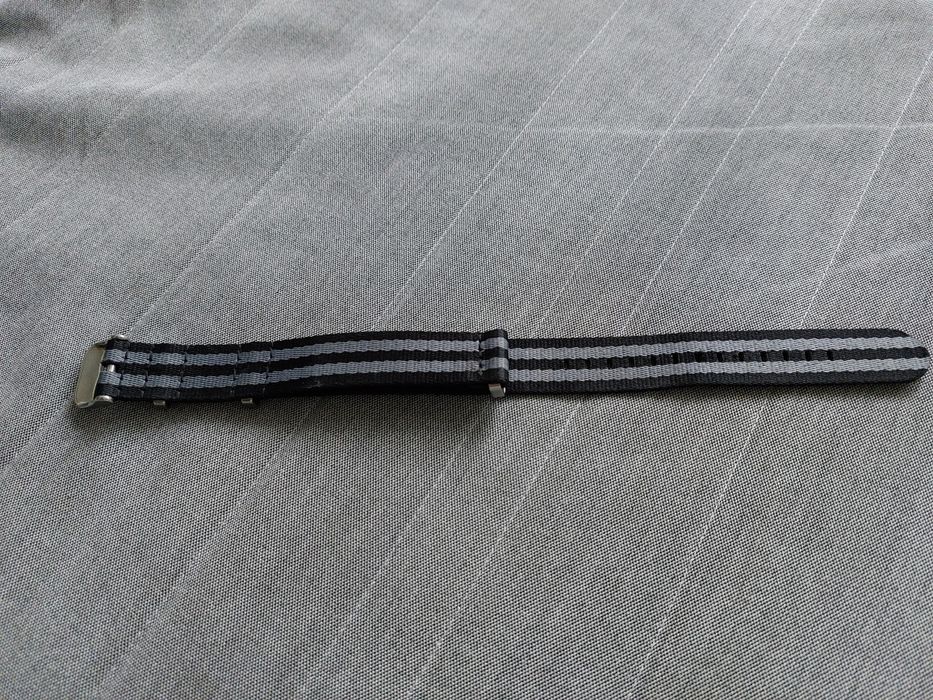 Pasek do zegarka 20 mm nato watch strap strong black grey silver buckl