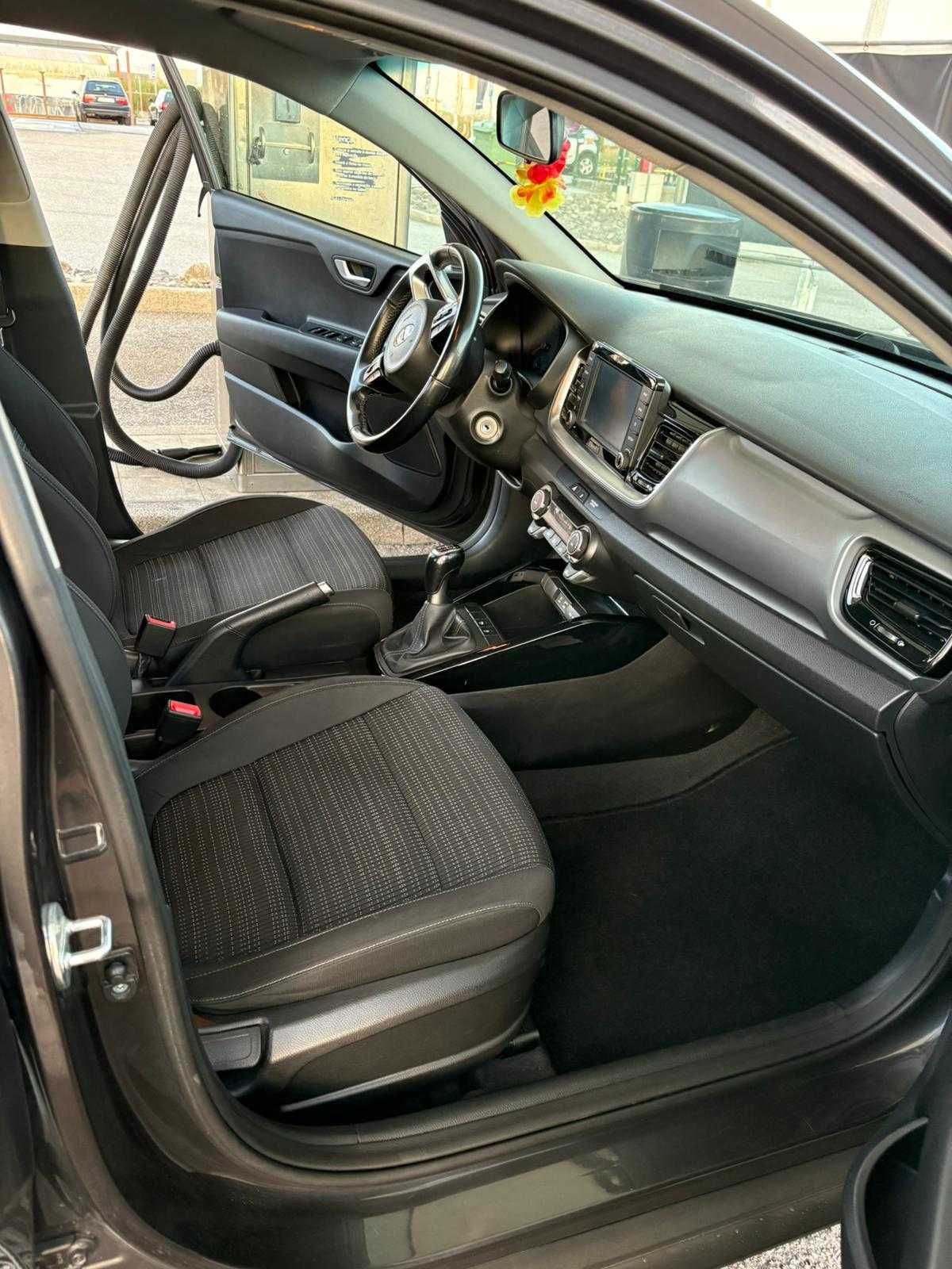 kia stonic 1.0 t-gdi 2020