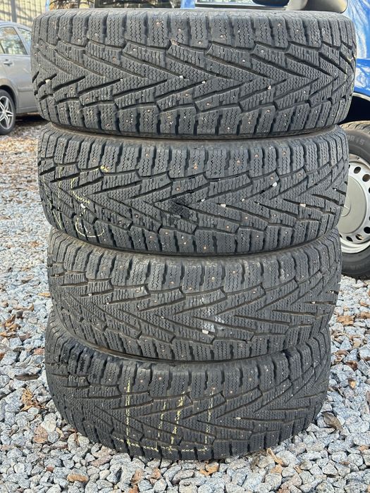 Продам Зимову Гуму NEXEN  Стан НОВОЇ! LT265/65 R17