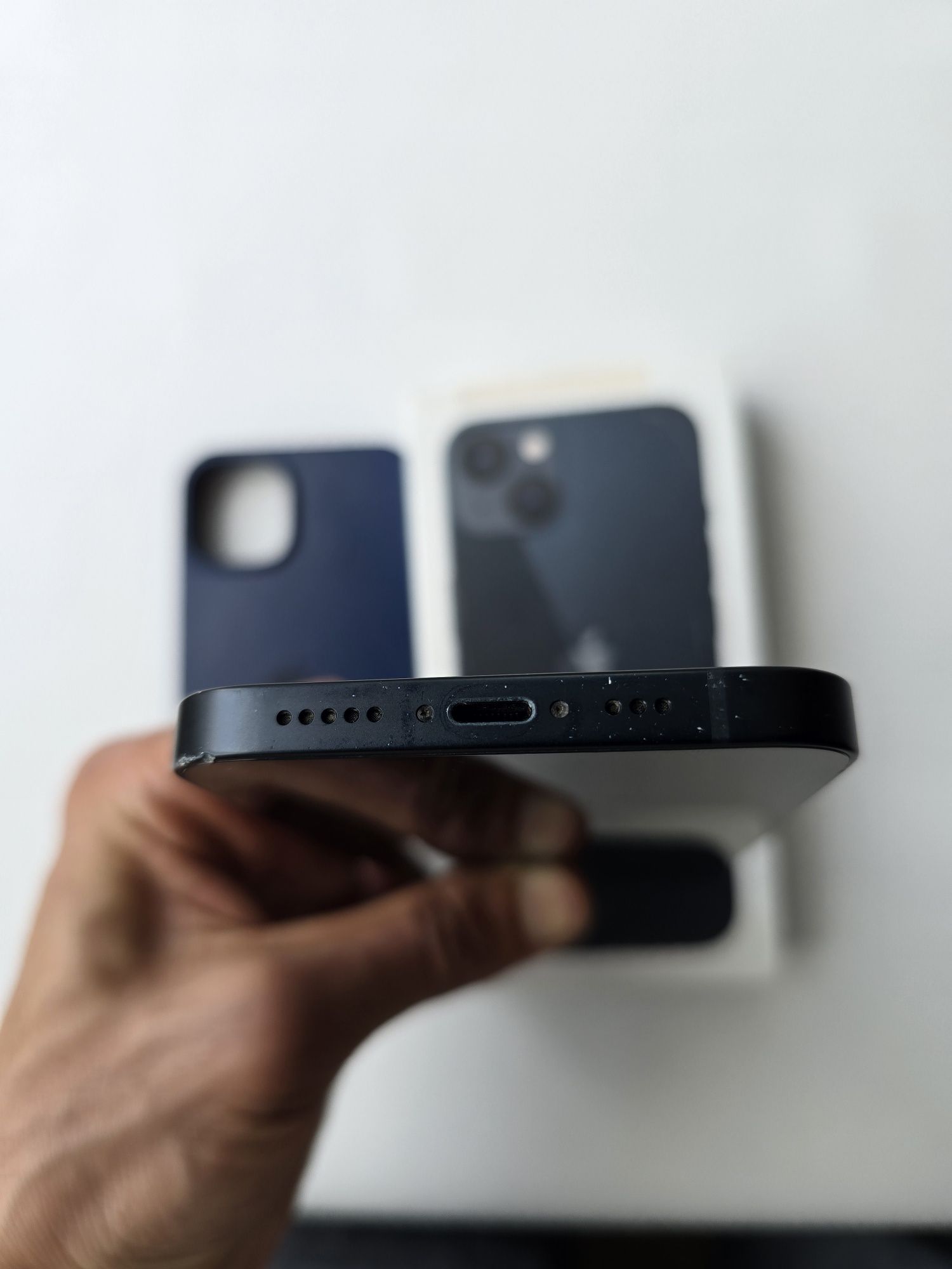iPhone 13  256 gb Без втручань neverlock