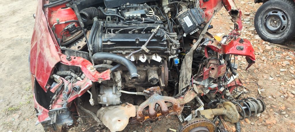 Коллектор Шевроле Лачетти 1.6 авторазборка