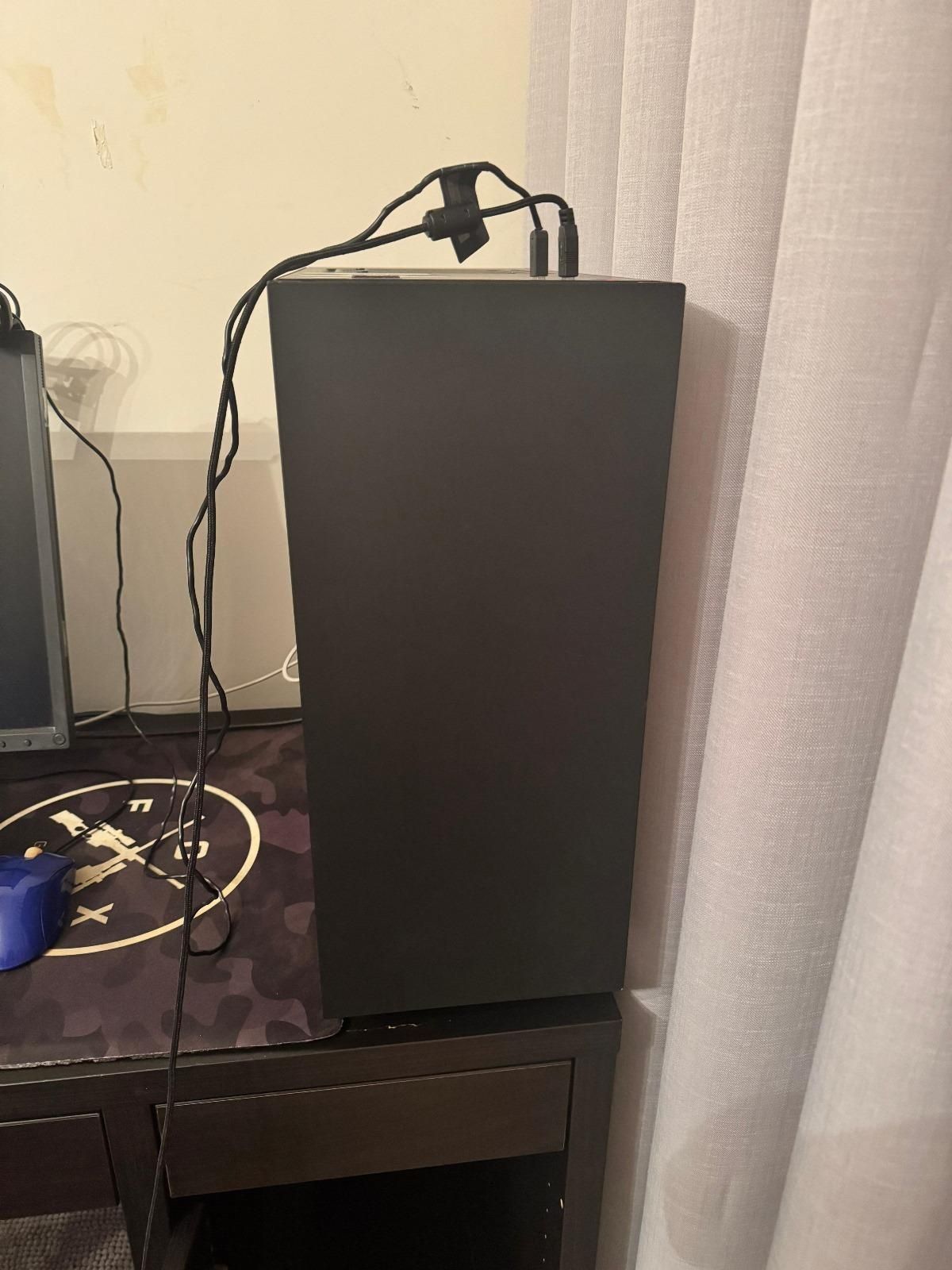 PC GAMING + Nintendo Switch