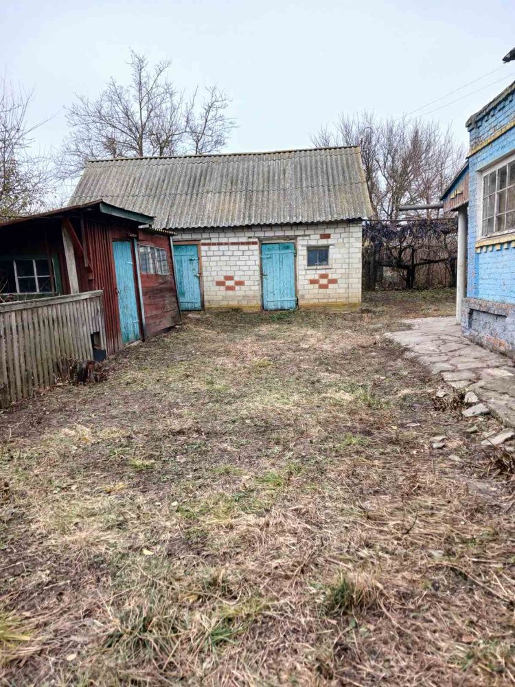 Будинок, дом