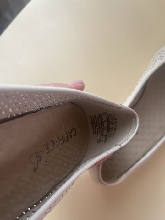 Балетки кожаные женские