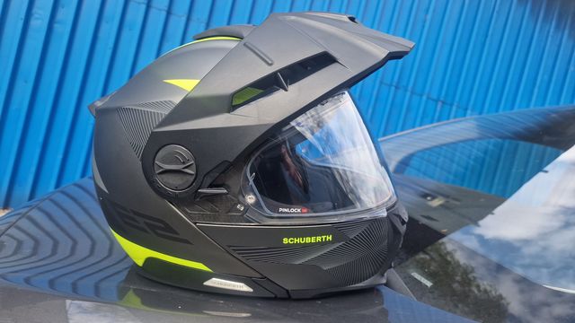 Schuberth E2 z intercom SC2 rozm. L (59)