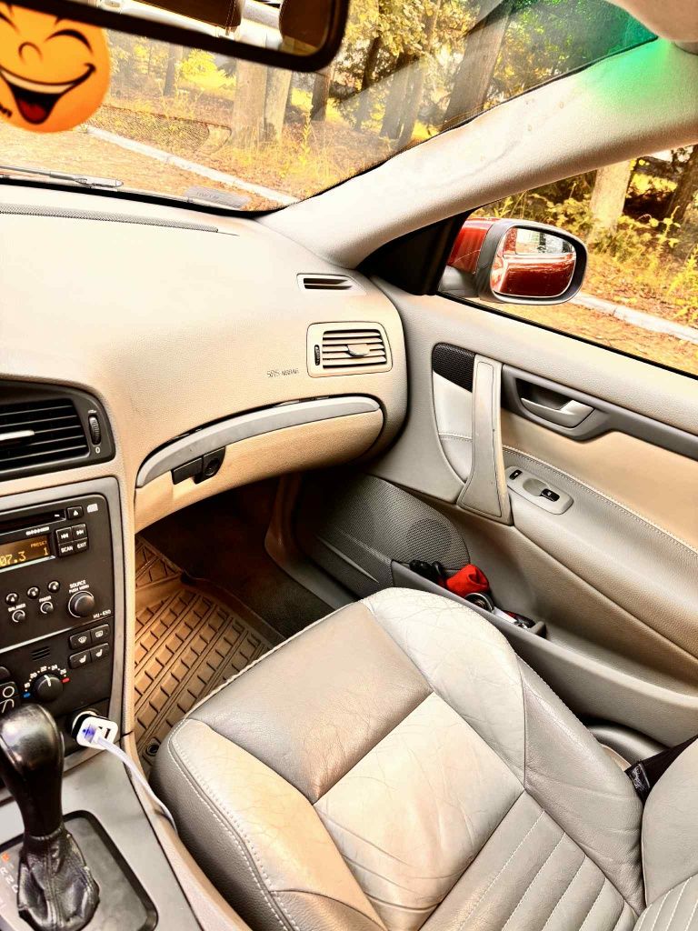 Volvo s60 2.5T 210km Salon Polska