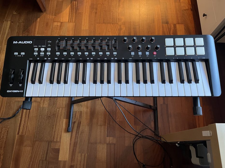 Keyboard M-Audio Oxygen 49 + statyw