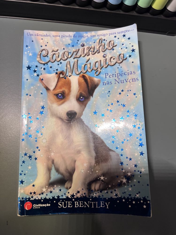 Livro Cãozinho Magico