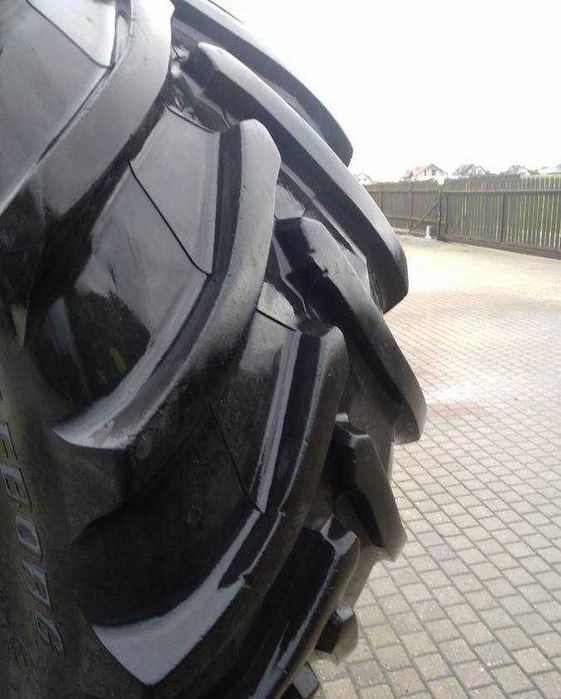 opona TRELLERBORG TM 3000 TUBECESS if 800/70R38 CFO  1 sztuka