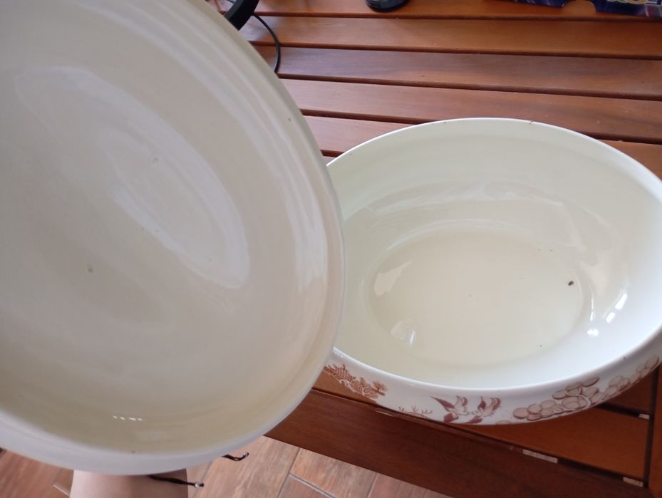 Terrina sopa bom estado