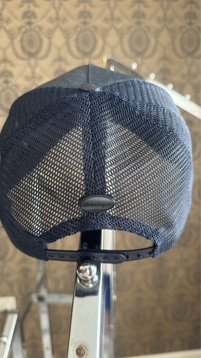 Бейсболка salvatore ferragamo оригинал