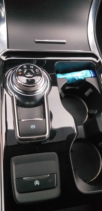 Sprzedam Forda  EDGE Titanium ECOBOST 2.0 benzyna