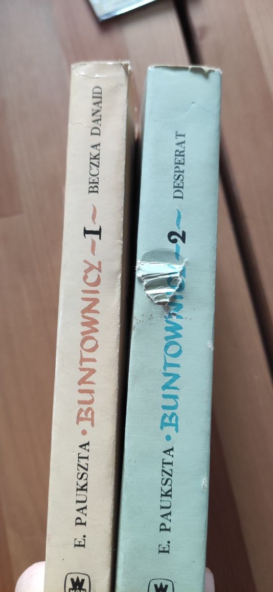 "Buntownicy" Eugeniusz Paukszta dwa tomy