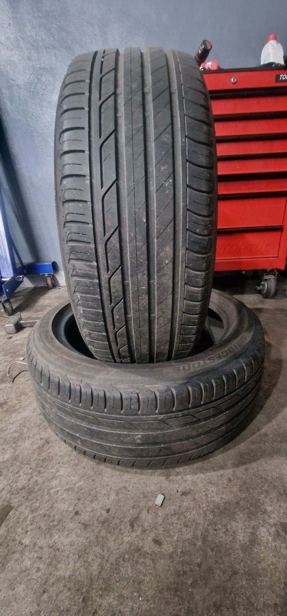 Opony Letnie Bridgestone Turanza T001 215/50 R18 2 szt