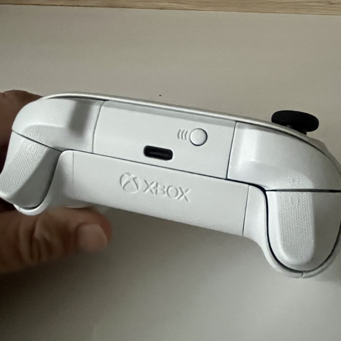 Геймпад Xbox Series X, S