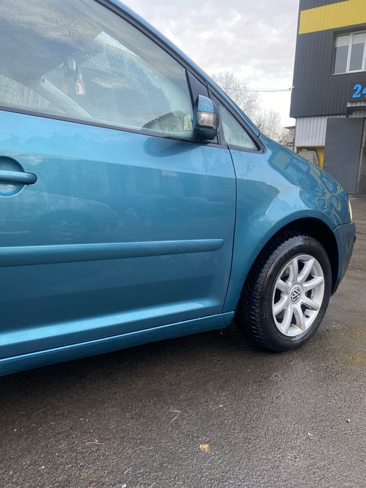 Продам Touran 2.0 тді