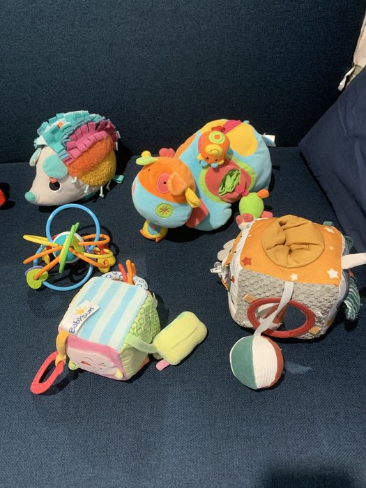 Іграшки бізікуб бізііграшки розвиваючі