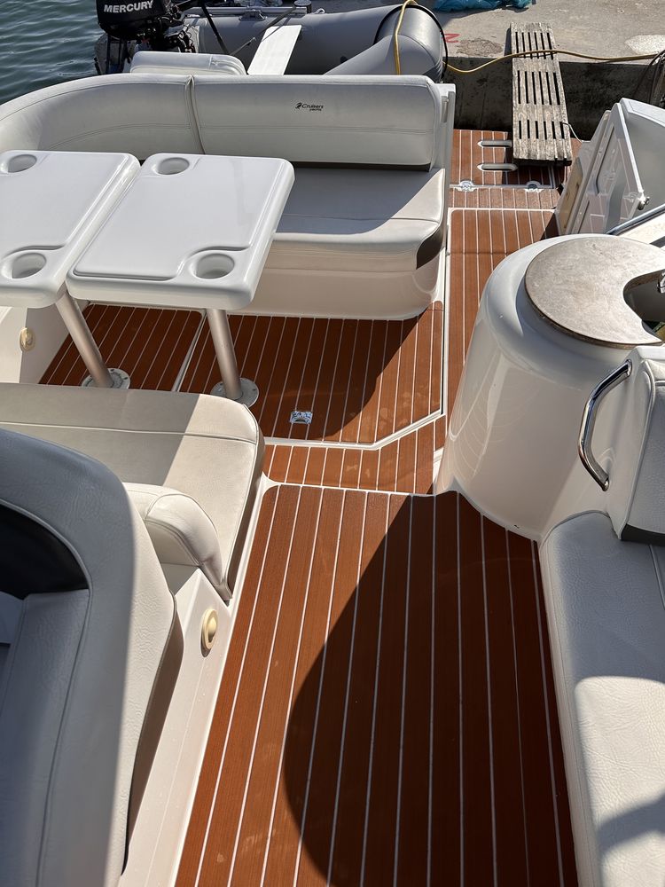 Jacht Motorowy Cruisers Yachts 300 CXI