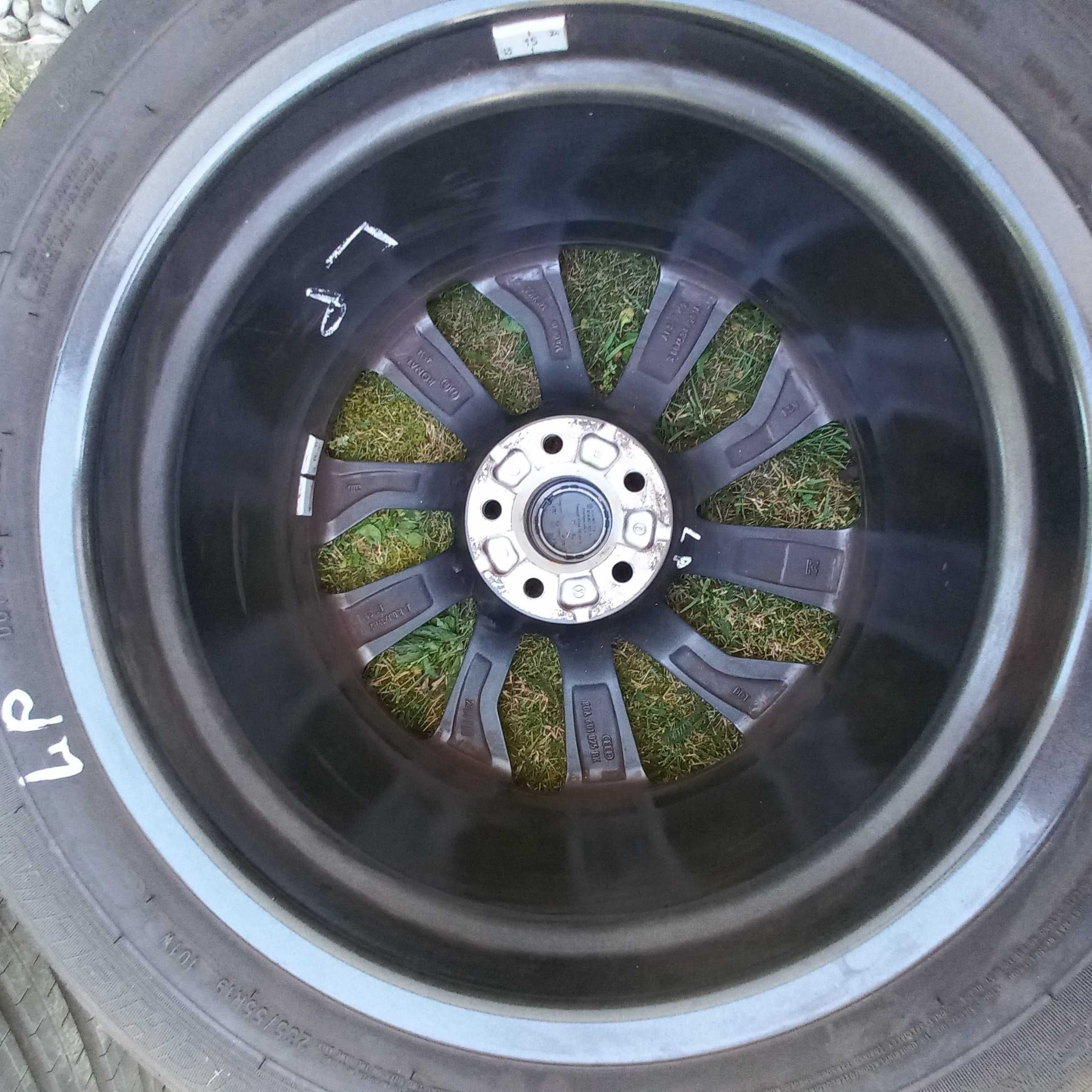 Oryginalny komplet kół lato 19" do audi Q5 2023 r.