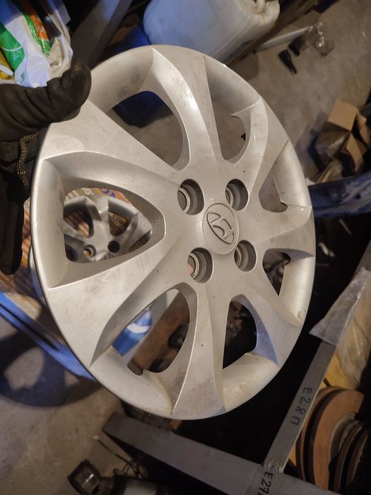 Оригінальний ковпак колеса R14 Хундай Ай 10 2007-2014 52960-0Х300