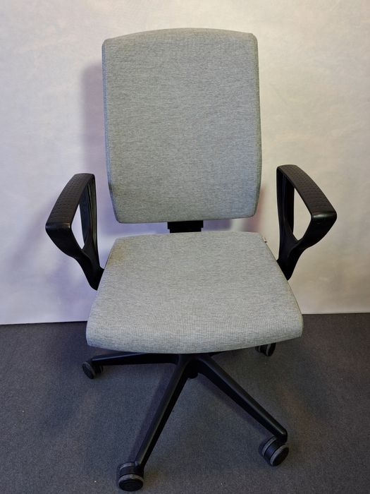 Fotel Biurowy obrotowy Profim Raya 21S