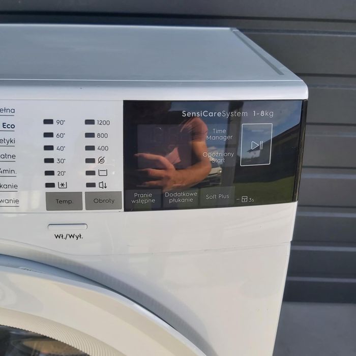 Pralka Electrolux 8kg. 1200obr.