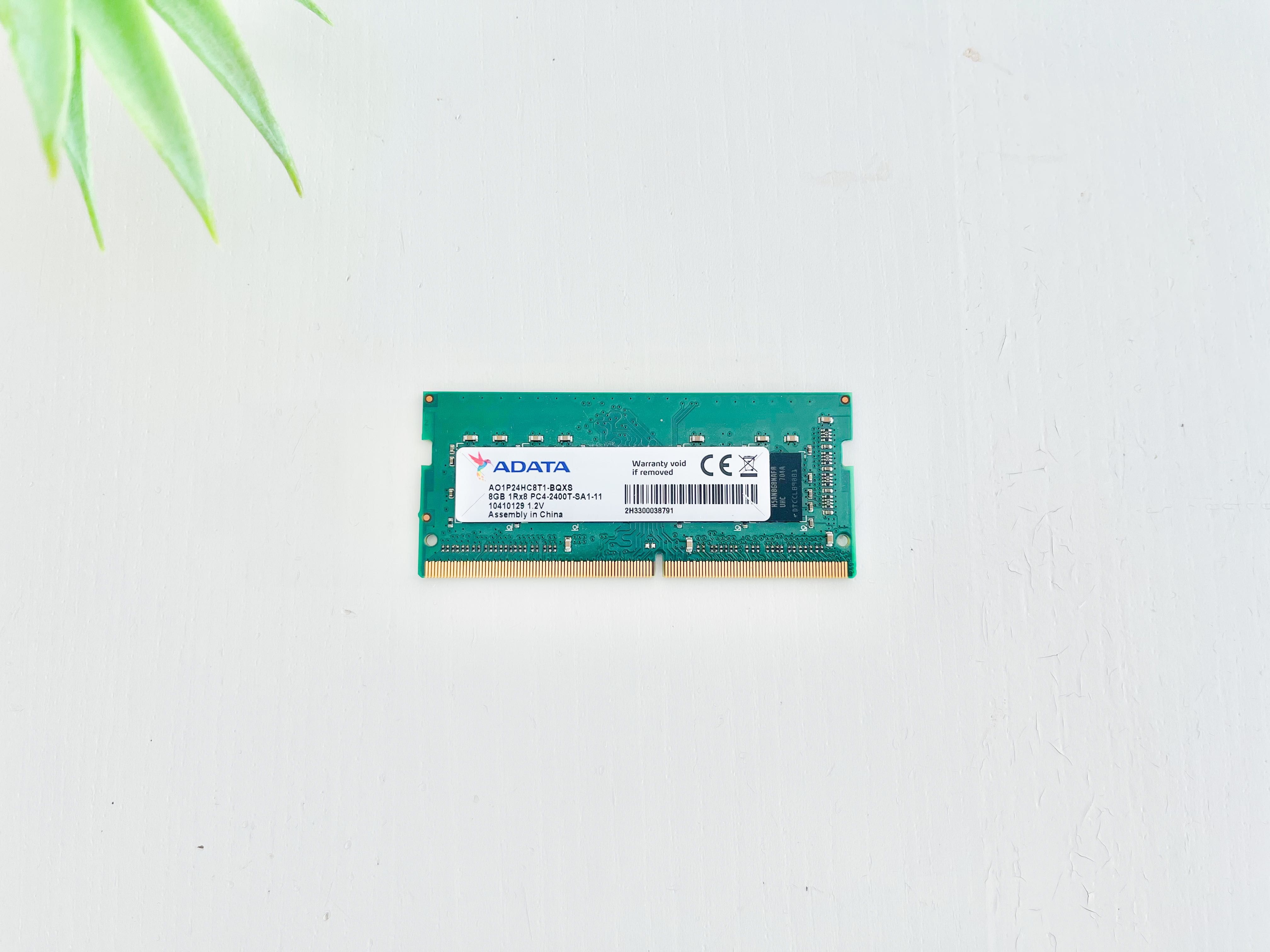 Memória Portátil 8GB DDR4 2400T