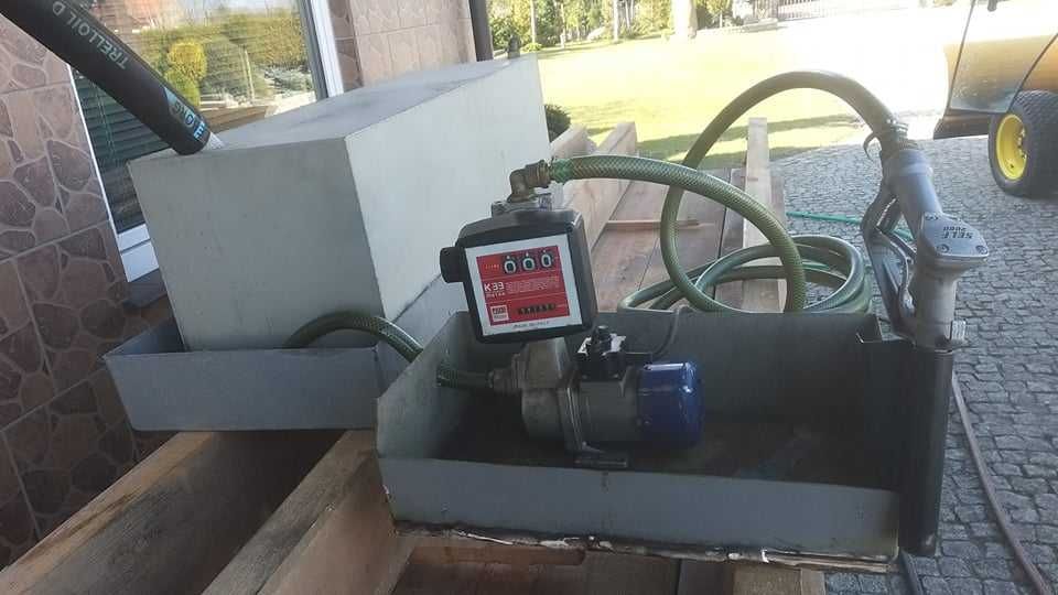 Zbiornik mobilny paliwa z pompą i licznikiem