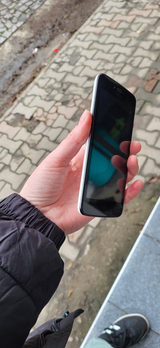 Продаю смартфон Motorola C XT1750.