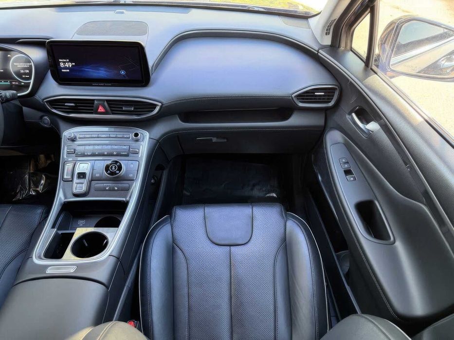 Hyundai Santa Fe Hybrid SEL Premium      2021