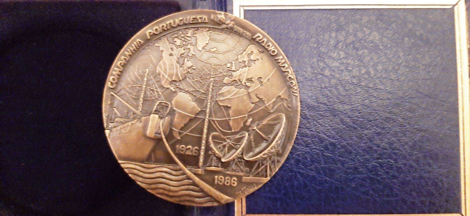 Medalhas comemorativas em bronze