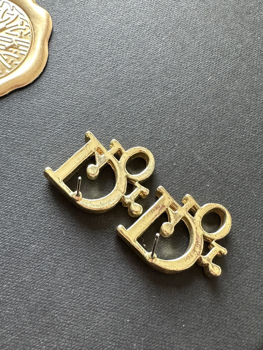 Dior duże kolczyki w złotym kolorze + gumowe zatyczki