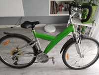 rower zielony przerzutki i amortyzacja