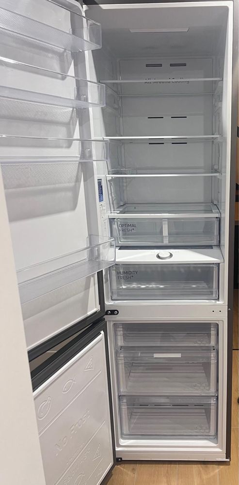 Lodówka Samsung grafitowa stal , używana , zadbana jak nowa