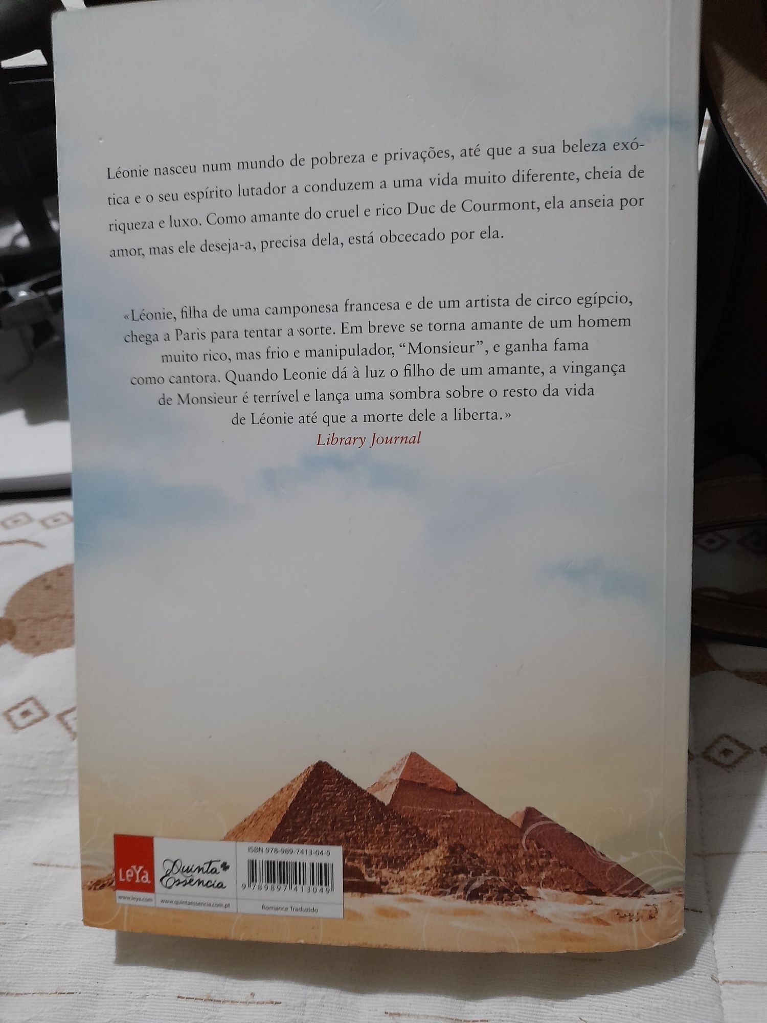 Livro "Sombras da Paixão"