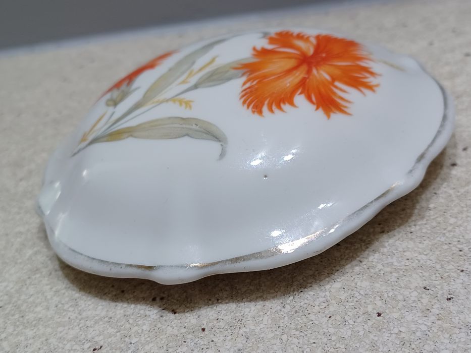 Puzderko bombonierka porcelana Drasche Budapest