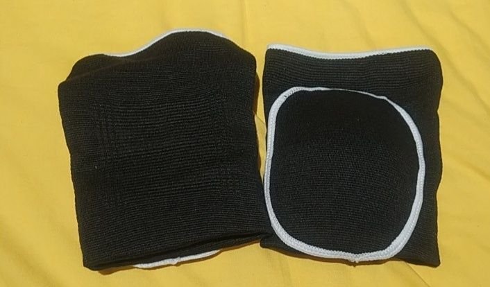 Продам нові наколінники для спорту