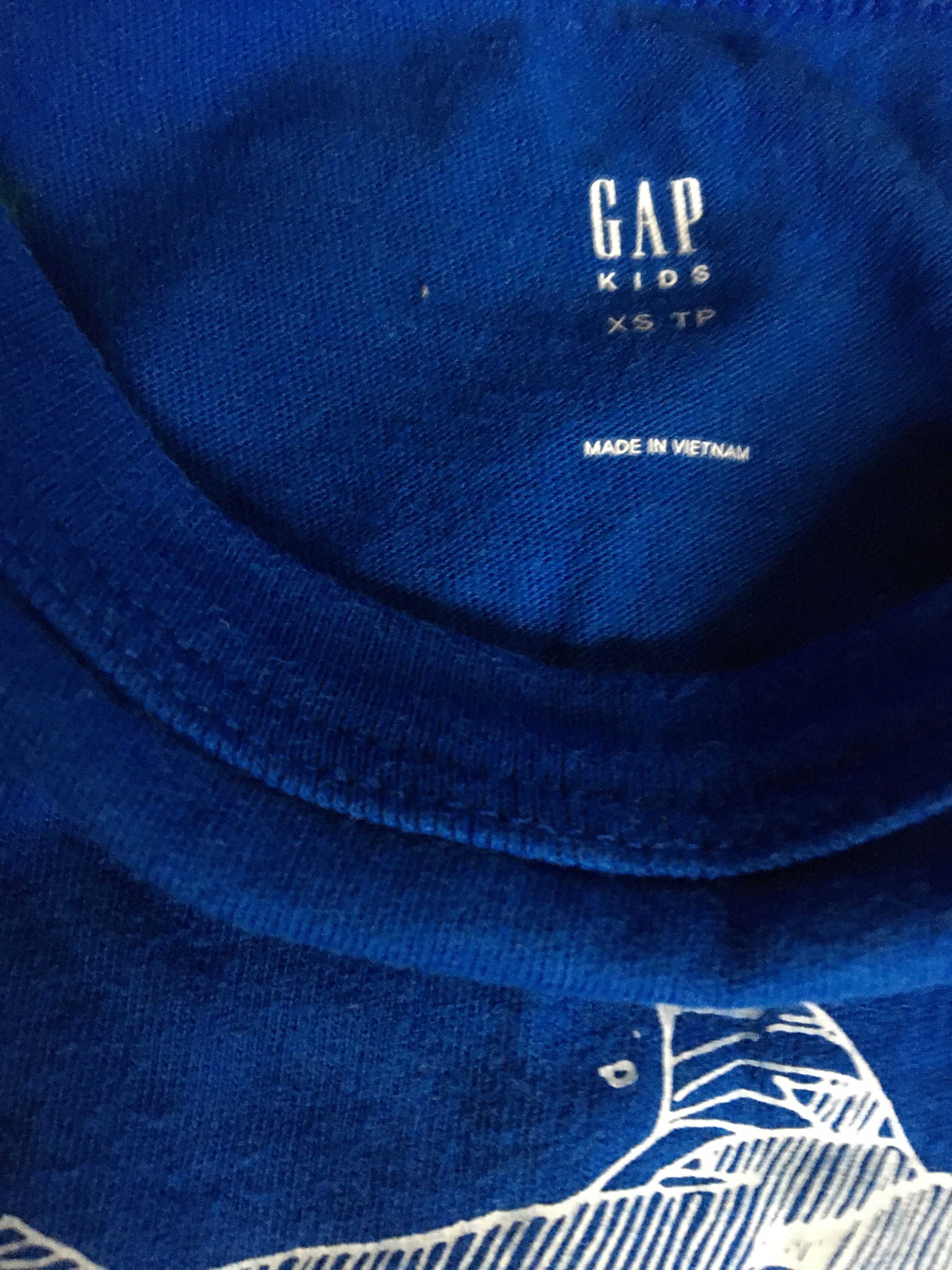 T-Shirt  104 Gap