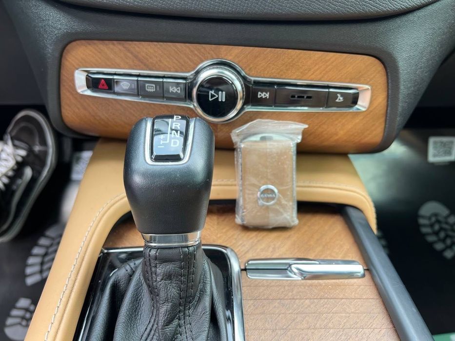 Volvo XC90  в кредит без авансу