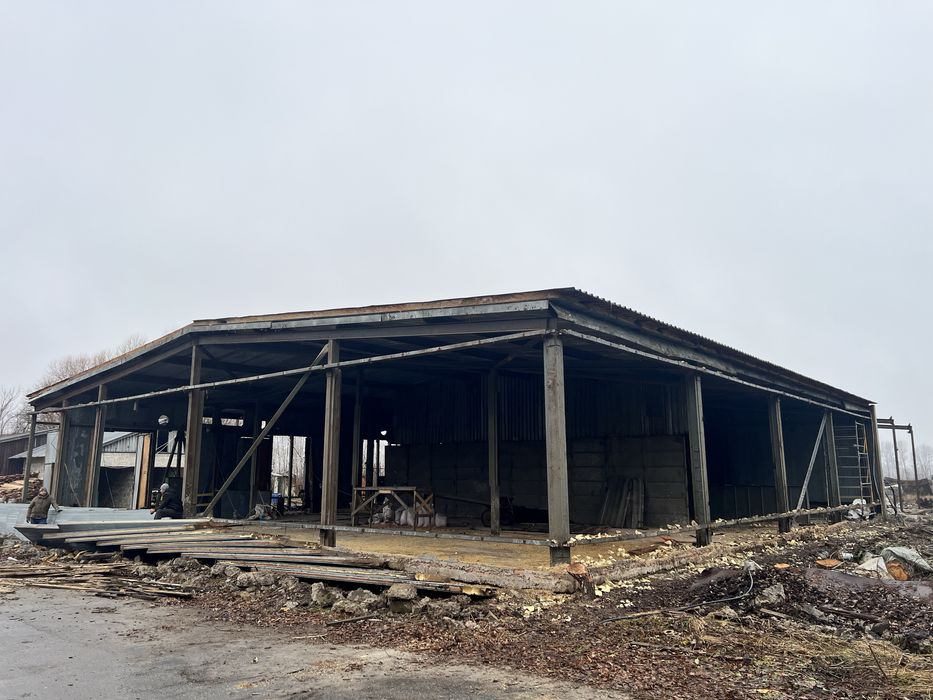 Металевий каркас б/в під СТО демонтований  24м на 24м